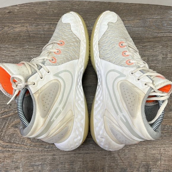 Nike KD Trey 5 VIII White Total Orange CT1425-102 Size 6Y - Picture 6 of 10